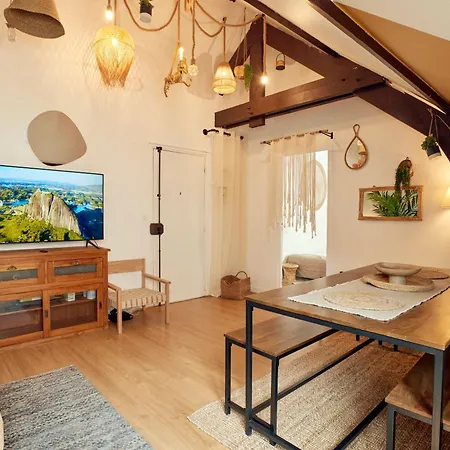 Apartment Bourgon Flat *