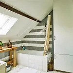 Bourgon Flat Apartman *