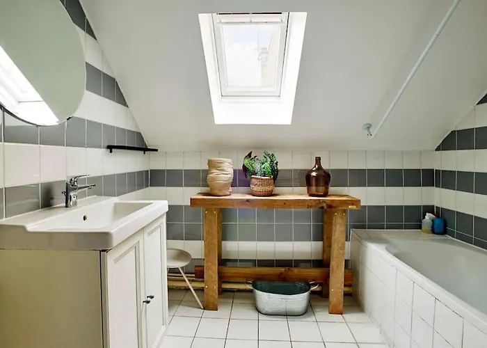 Apartment Bourgon Flat *