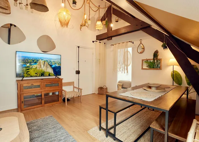 Apartment Bourgon Flat *